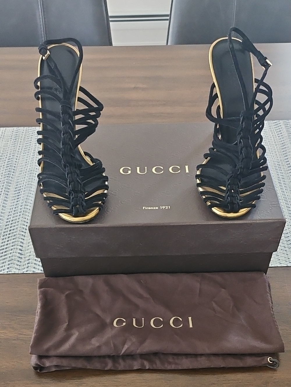 GUCCI Kid Scamosciato Stiletto Nero (black) Women's Size 37